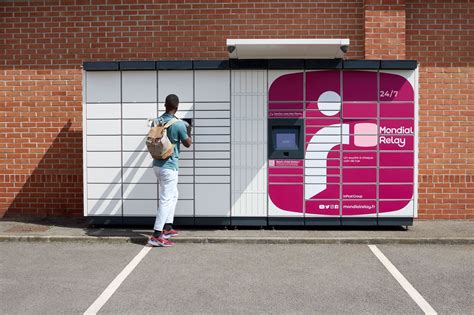 mondial relay lockers.